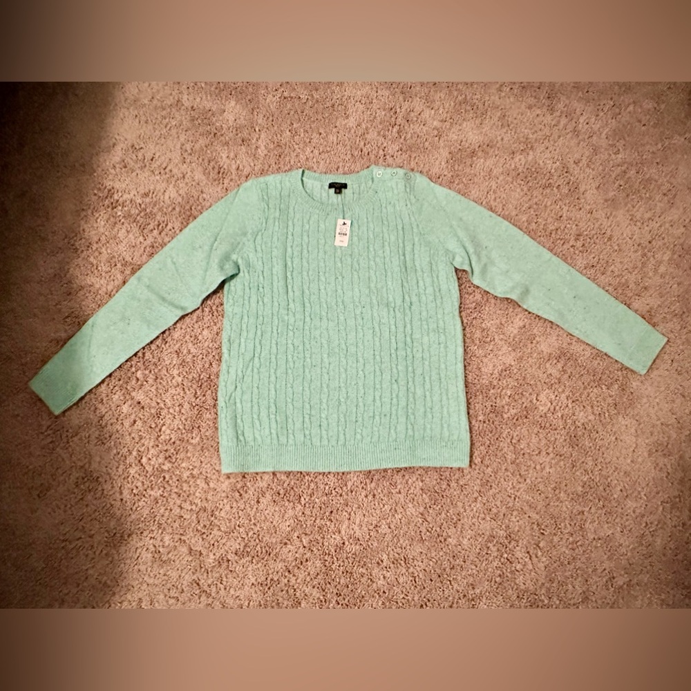 Talbots Mint Green cable knit Sweater, Size PM. NEW.